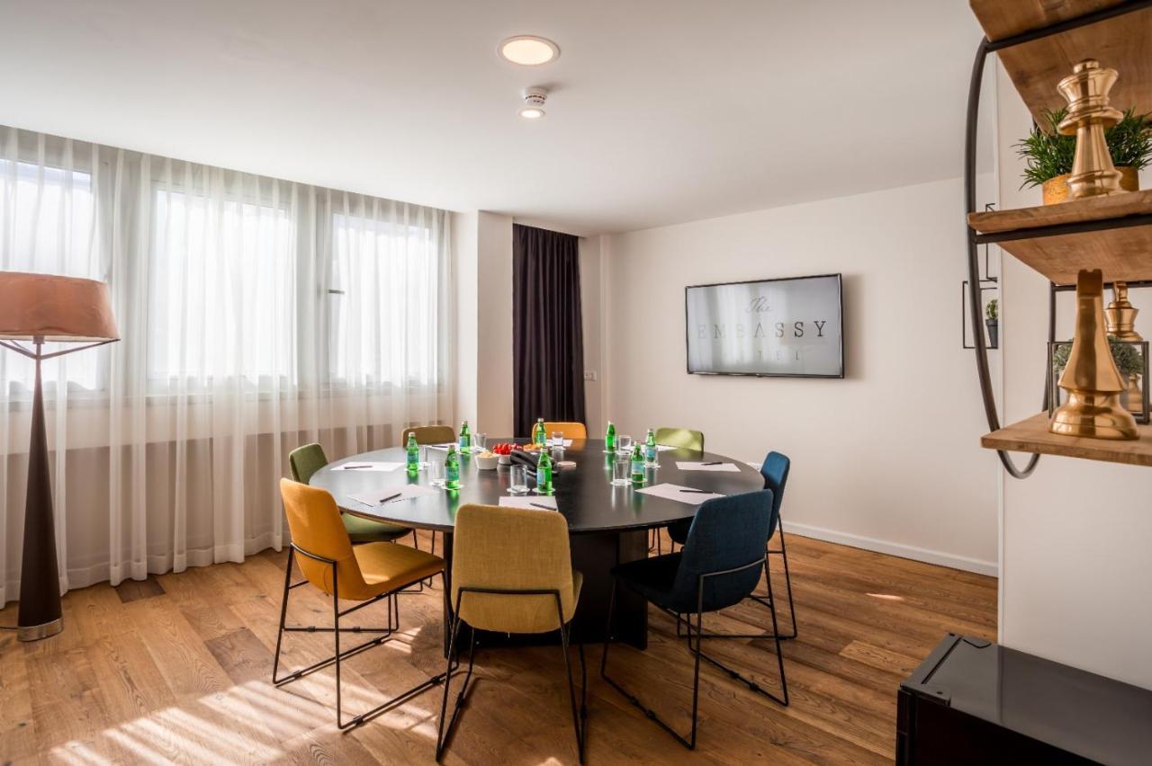 Hotel Embassy 3*